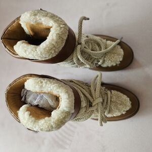 Coach Shearling Saddle Bootd